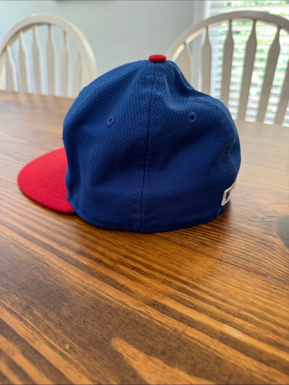 New Era Cubs Blue and Red Baseball Cap. Size 7 55.8cm